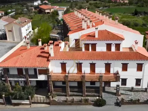 Edificio hotelero en Granada — foto 2